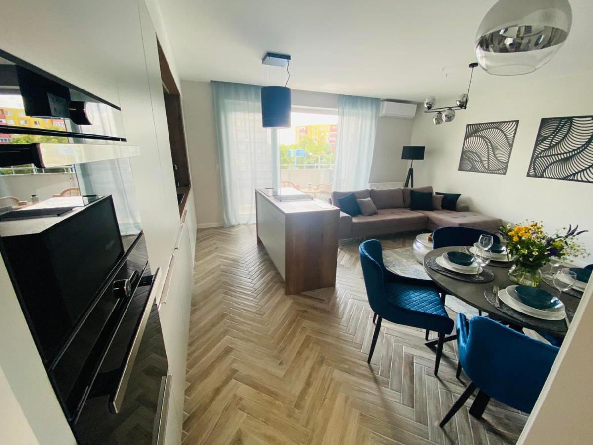 Apartment Gradus Дунайска-Стреда Экстерьер фото
